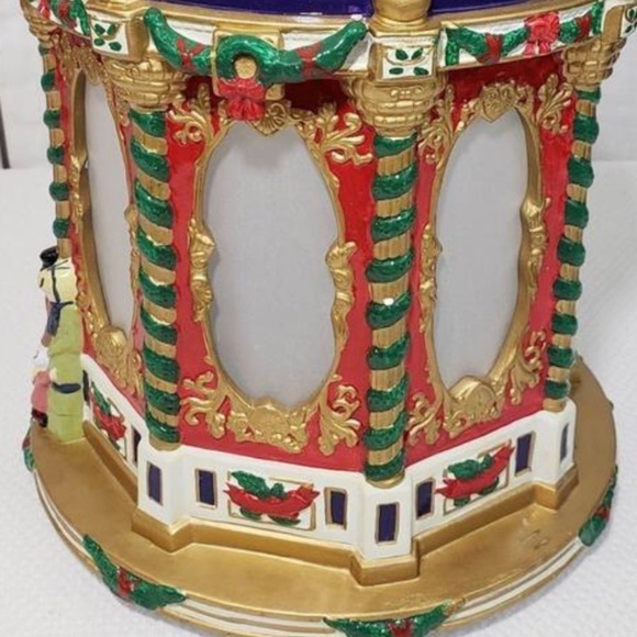 Rare Vintage Mr Christmas Moving Lighted Carousel - Picture 6 of 12